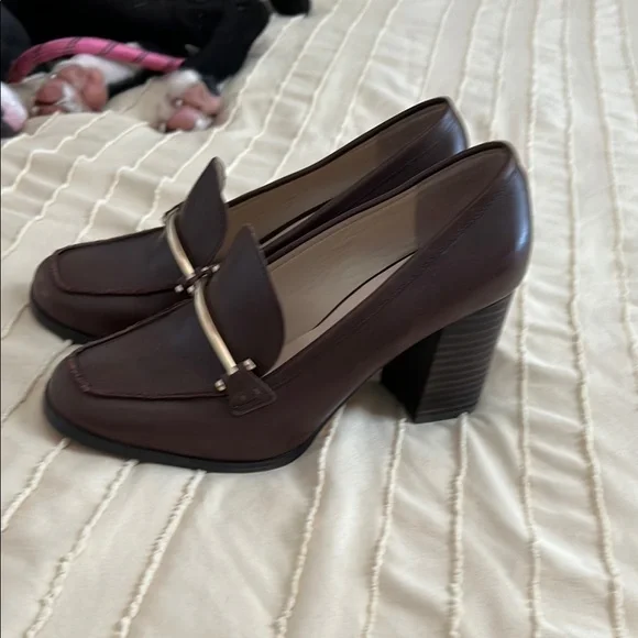 Elegant Brown Loafers for Women - Picture 4 of 8
